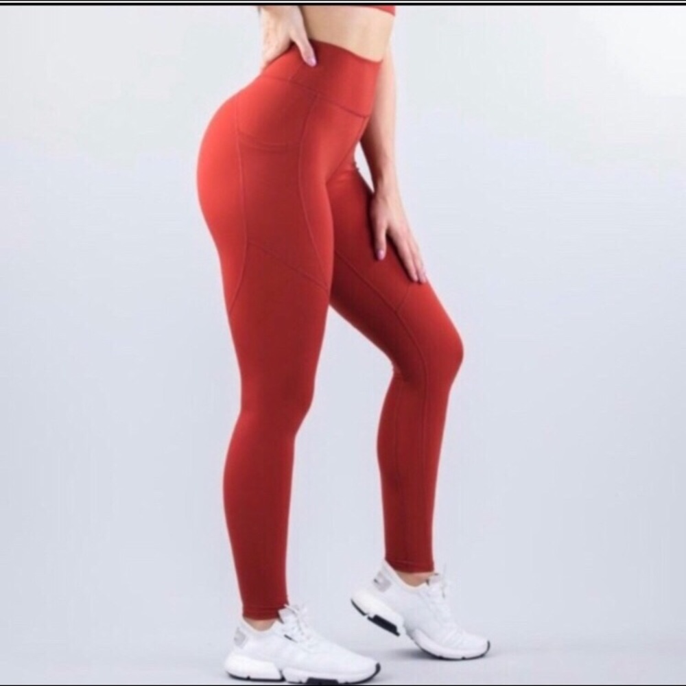 Alphalete Meridian Pocket Legging - Redwood